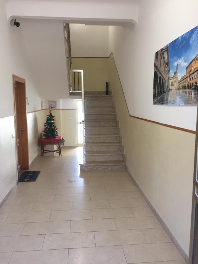 圣贝内代托-德尔特龙托App Sul Lungomare公寓 外观 照片